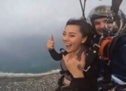 Wendy Walters: Skydiving dengan Eyelash Extension yang Tetap Tangguh